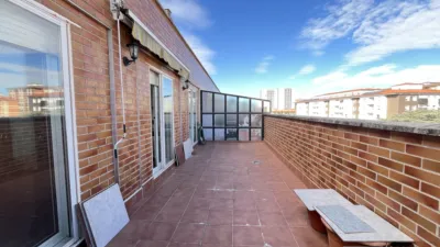 Attic apartment on Avenida de Pamplona photo 44