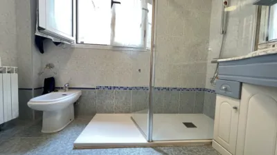 Attic apartment on Avenida de Pamplona photo 28