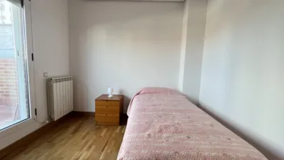 Attic apartment on Avenida de Pamplona photo 45