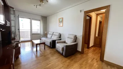 Attic apartment on Avenida de Pamplona photo 17