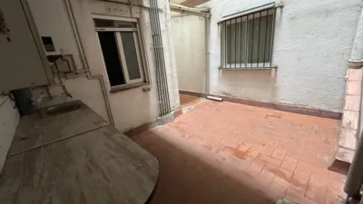 Apartment on Carrer del Tres d'Abril photo 8