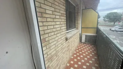 Apartment on Carrer del Tres d'Abril photo 3