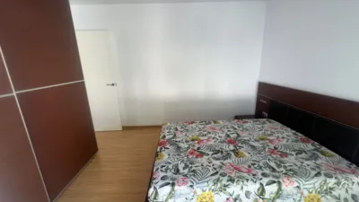Flat on Carrer d'Amadeu Vives photo 16