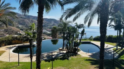 Casa adosada en venta en Calle del Citalsol, 3, Velilla (Almuñécar) de 350.000 €