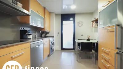 Apartment on Carrer Federica Montseny photo 13