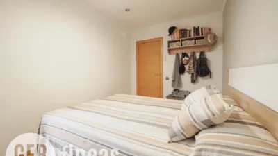 Apartment on Carrer de Marinel·lo Bosch photo 12