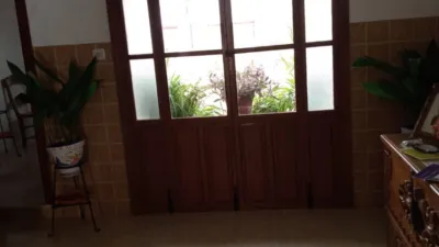 House in Central Area photo 3