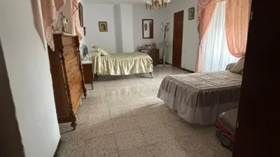 Corner house in Almedina photo 11