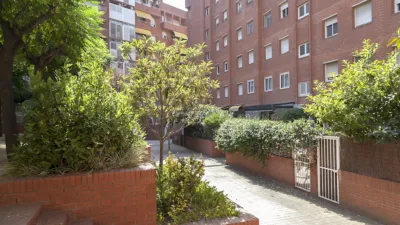 Apartment on Carrer d'Antoni Gaudí photo 25