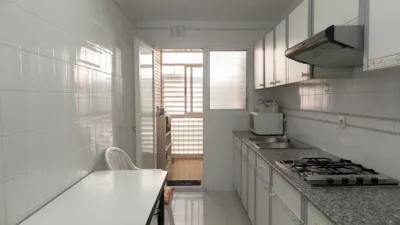Apartment on Carrer d'Antoni Gaudí photo 19