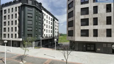 Piso en venta en Calle de Agarre, Miribilla (Distrito Ibaiondo. Bilbao) de 265.000 €