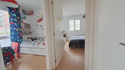 Piso en venta en Calle de Agarre, Miribilla (Distrito Ibaiondo. Bilbao) de 265.000 €