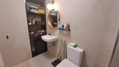 Piso en venta en Calle de Agarre, Miribilla (Distrito Ibaiondo. Bilbao) de 265.000 €