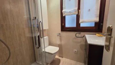 Piso en venta en Calle Somera, Casco Viejo - Zazpi Kaleak (Distrito Ibaiondo. Bilbao) de 255.000 €