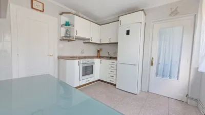 Piso en venta en Calle Lozoño, Otxarkoaga (Distrito Otxarkoaga-Txurdinaga. Bilbao) de 162.000 €