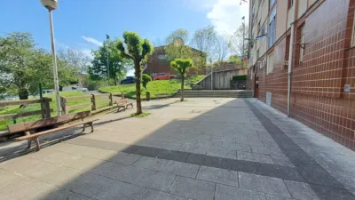 Piso en venta en Calle Lozoño, Otxarkoaga (Distrito Otxarkoaga-Txurdinaga. Bilbao) de 162.000 €