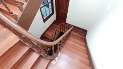 Piso en venta en Calle Iturribide, cerca de Calle Prim, Iturrialde (Distrito Ibaiondo. Bilbao) de 228.000 €