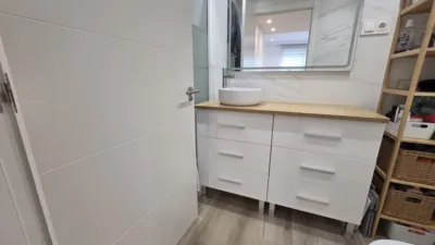 Piso en venta en Calle Santa Ana de Bolueta, Bolueta (Distrito Begoña-Santutxu. Bilbao) de 399.000 €