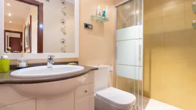 Piso en venta en Calle Zorrotzagana, Zorrotza (Distrito Basurtu-Zorrotza. Bilbao) de 233.000 €