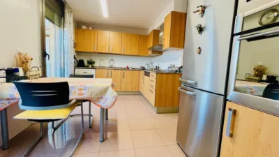 Dúplex en venta en Avinguda de les Bases de Manresa, 48, cerca de Carrer de la Font del Gat, Ctra. de Santpedor-Bases de Manresa (Manresa) de 405.000 €