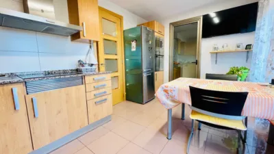 Dúplex en venta en Avinguda de les Bases de Manresa, 48, cerca de Carrer de la Font del Gat, Ctra. de Santpedor-Bases de Manresa (Manresa) de 405.000 €