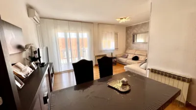 Casa en venta en Passeig de Joan Miró, cerca de Carrer de Puig i Cadafalch - Vista 2