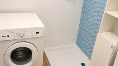 Apartment on Victoria Kent Street photo 8