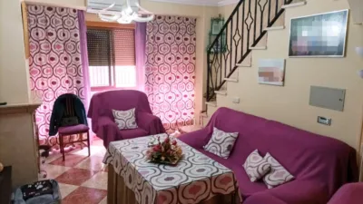Casa en venta en Calle del Tejar, cerca de Calle del Norte, Cabra de 150.000 €