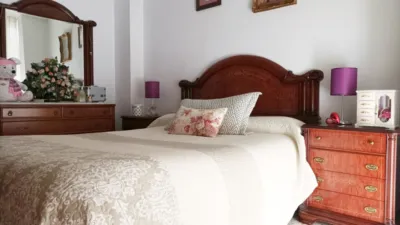 Casa en venta en Calle del Tejar, cerca de Calle del Norte, Cabra de 150.000 €
