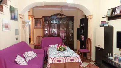 Casa en venta en Calle del Tejar, cerca de Calle del Norte, Cabra de 150.000 €