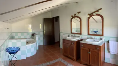 Terreno en venta en Urbanización El Pedroso, Cabra de 350.000 €