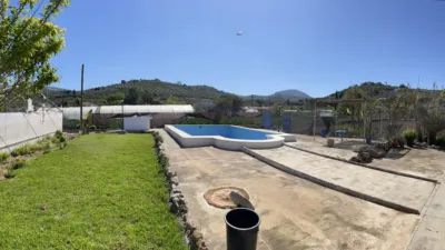 Terreno en venta en Urbanización El Pedroso, Cabra de 350.000 €
