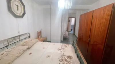 Casa en venta en Calle de la Alcaidesa, Cabra de 112.000 €