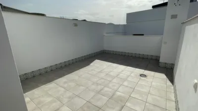 Piso en venta en Calle Martín Belda, Cabra de 345.000 €