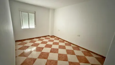 Piso en venta en Calle de Julio Romero de Torres, Cabra de 78.000 €