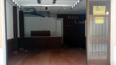 Local comercial en venta en Calle de Dionisio Alcalá Galiano, Cabra de 90.000 €