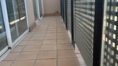 Semi-detached house on Avinguda de Vallbona photo 17
