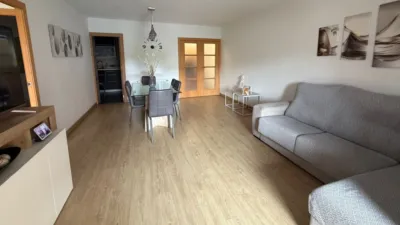 Flat for sale in Plaça de Catalunya, Gavà photo 2