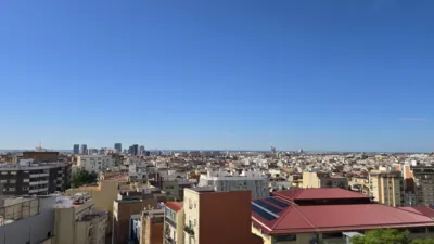 Ático en venta en Carretera de Collblanc, La Maternitat-Sant Ramon (Distrito Les Corts. Barcelona Capital) de 790.000 €