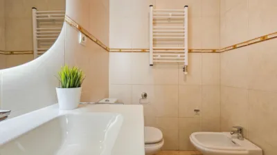 Flat on Carrer d'Olzinelles photo 19