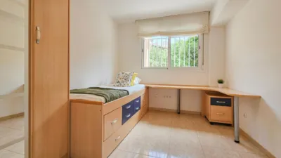 Flat on Carrer d'Olzinelles photo 6