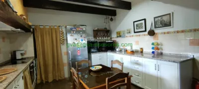 Single-family house on Calle Dehesilla Vieja, No. 21 photo 2