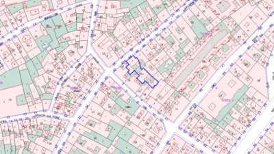 Casa en venta en Calle del Salvador, número 44, cerca de Calle del Sol, Palma del Río de 95.000 €