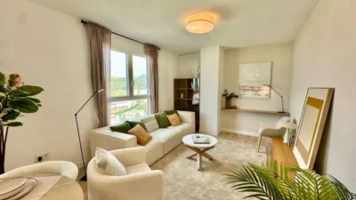 Piso en venta en Paseo de los Martiricos, La Virreina-Jardín Botánico-La Rosaleda (Distrito La Rosaleda-La Roca. Málaga Capital) de 321.000 €