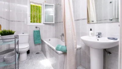 Chalet en alquiler en Urbanización de la Sirena, 13, cerca de Calle Sirena, Benajarafe (Vélez-Málaga)