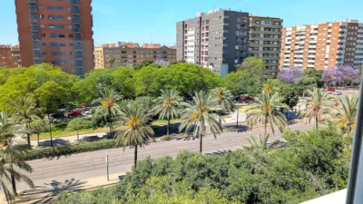 Apartment on Calle de Tomás de Villarroya photo 3