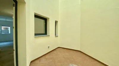 Apartment on Avenida Sant Joan Les Abadeses, No. 33 photo 2