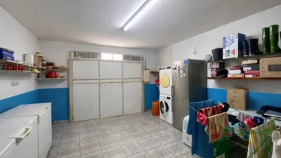 Semi-detached house on Carrer de Vicenç Soler i Jorba photo 9