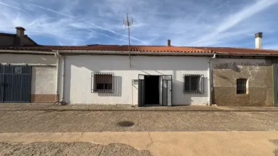 Casa en Avenida Salamanca, 20 photo 3