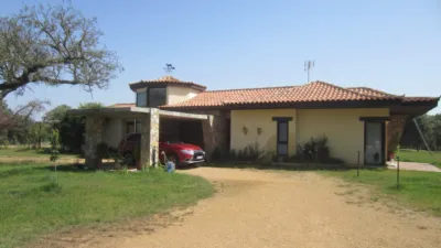 Rustic property for sale in Pastores, Kilometer 1, Ciudad Rodrigo of 950.000 €